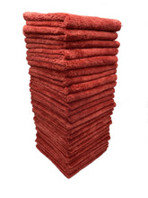 Load image into Gallery viewer, Red Edgeless Microfiber 550gsm 16x16"
